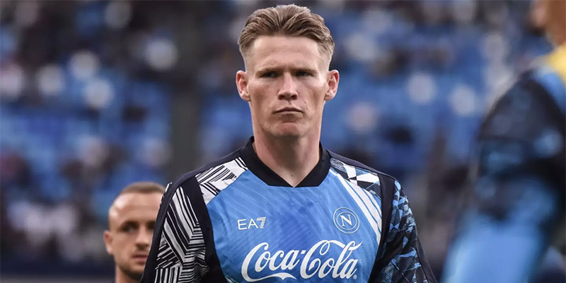 scott-mctominay-napoli-3